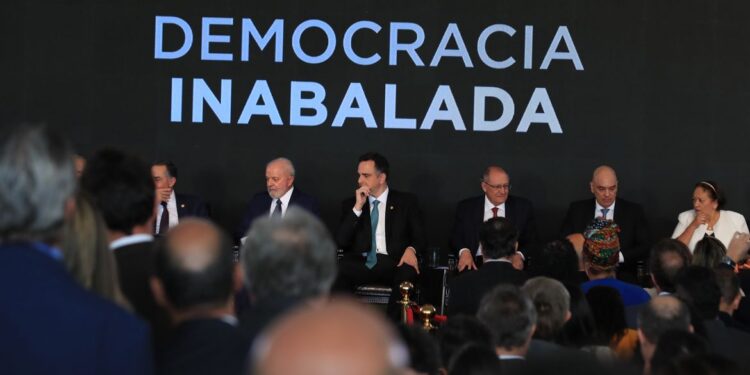 Moraes garante que todos envolvidos no 8/1 serão responsabilizados