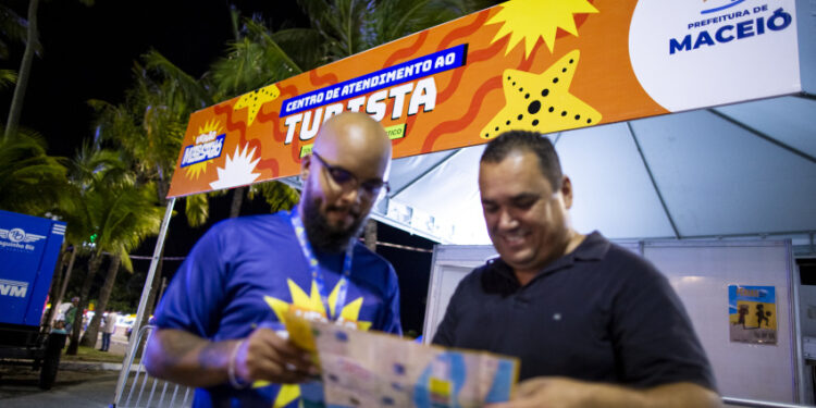 Centro de Informações Turísticas amplia experiência de visitantes no Verão Massayó