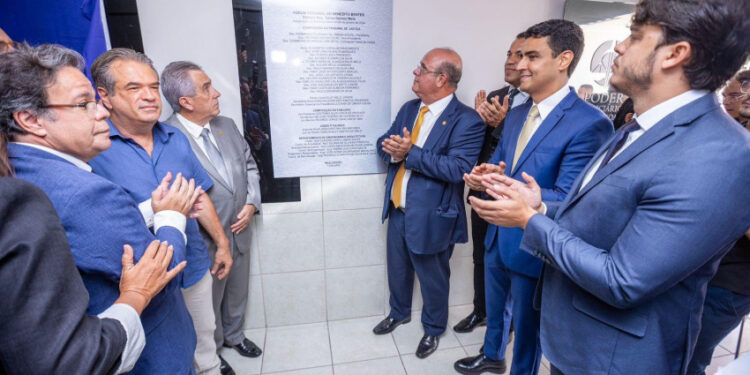 Prefeito JHC ressalta importância do Judiciário no Benedito Bentes