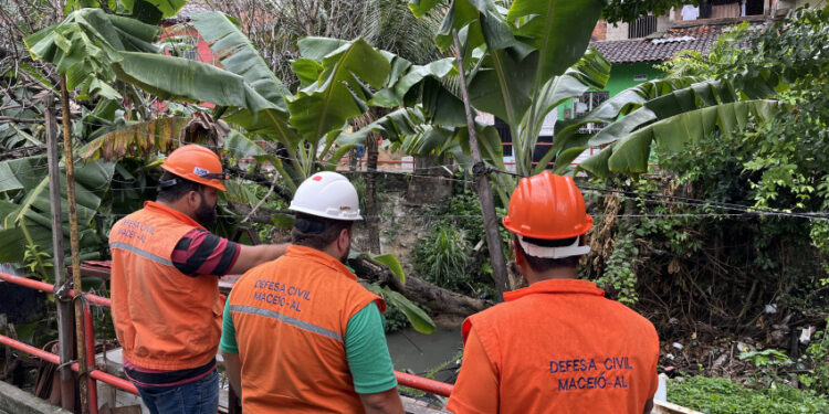 Defesa Civil de Maceió inicia ações de enfrentamento ao período chuvoso