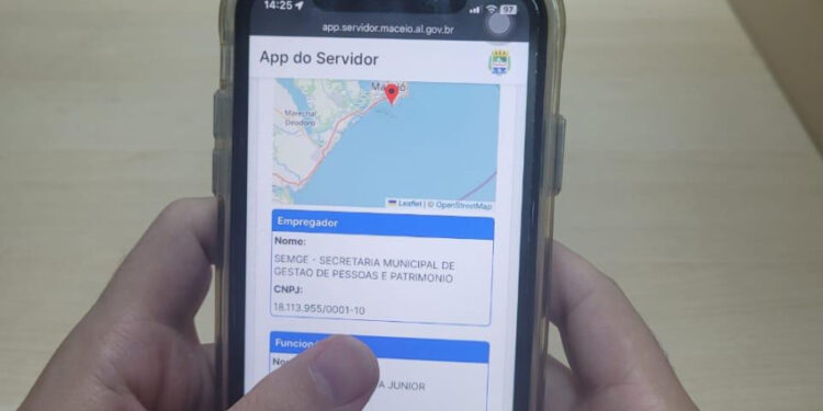 Prefeitura de Maceió implanta ponto digital para dar transparência à administração pública