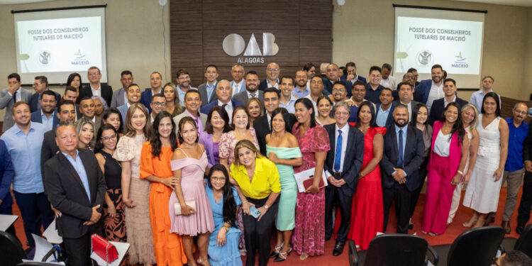 Prefeito JHC empossa conselheiros tutelares e reforça proteção à criança e ao adolescente