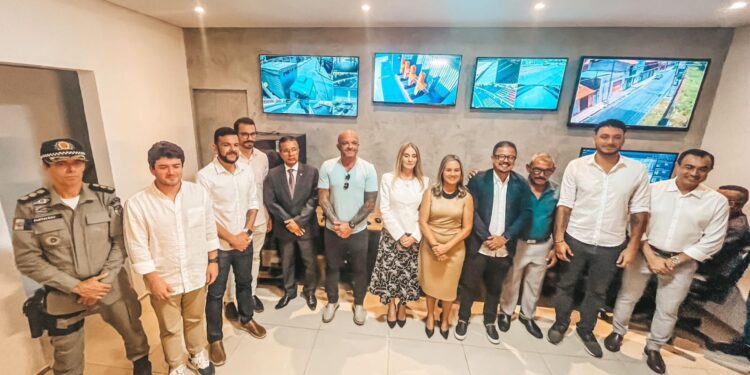 “Sala Inteligente” do Rei Pelé reforça parceria entre esporte e segurança pública