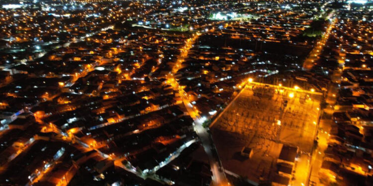 Brota na Grota: Iluminação pública no Conjunto Rosane Collor será 100% em LED