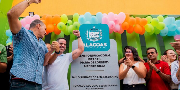 Governador Paulo Dantas inaugura em Campestre 54ª Creche CRIA