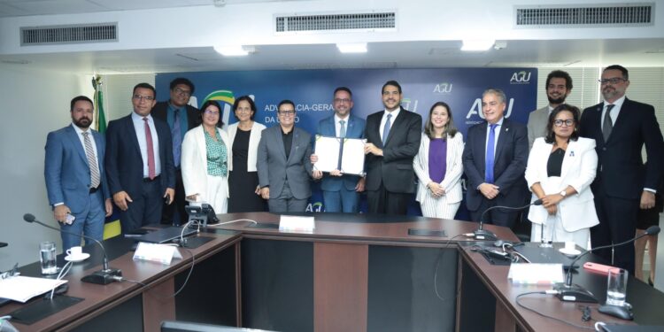 Governo assina acordo de R$ 1,1 bi em precatórios do Fundef em 3 anos