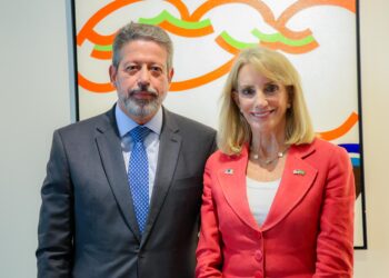 Arthur Lira convida embaixadora dos EUA para 1ª Reunião de Mulheres Parlamentares do P20, em Maceió