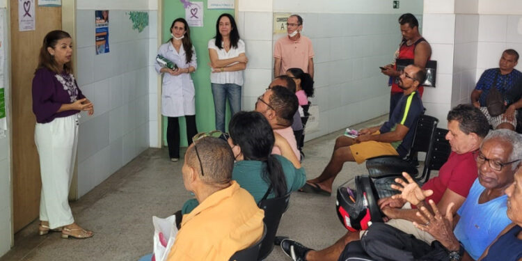 Ação no 2º Centro de Saúde reforça prevenção contra o câncer de colo uterino