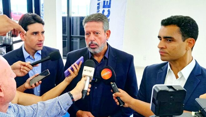 Com apoio de Arthur Lira, Prefeitura lança marco referencial turístico no Porto de Maceió