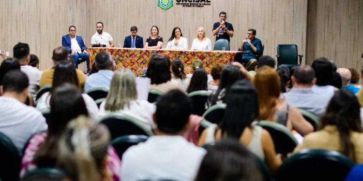 Em Alagoas, 239 profissionais passam a atuar em diversos municípios pelo Programa Mais Médicos