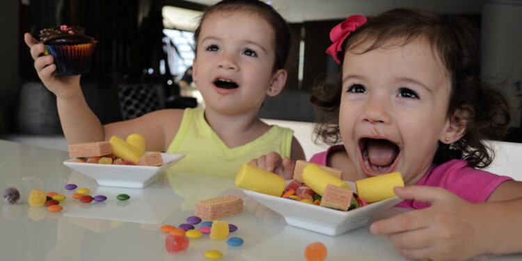 Sesau alerta para cuidados com a saúde alimentar das crianças para evitar a obesidade infantil