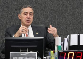 Servidores do Iplan participam de oficina com especialista internacional em urbanismo social