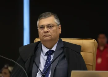 Dino quer ouvir Congresso sobre suposta ilegalidade em emendas
