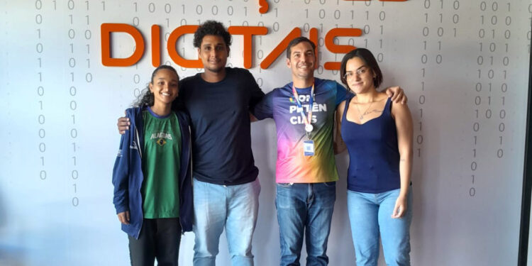 Senai de Alagoas concorre a vagas em competição mundial da Adobe