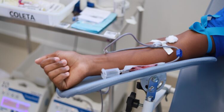 Dino quer ouvir Congresso sobre suposta ilegalidade em emendas