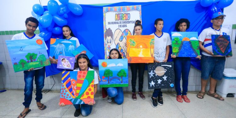 Em um ano, Governo de Alagoas emite mais de 2 mil carteiras para autistas