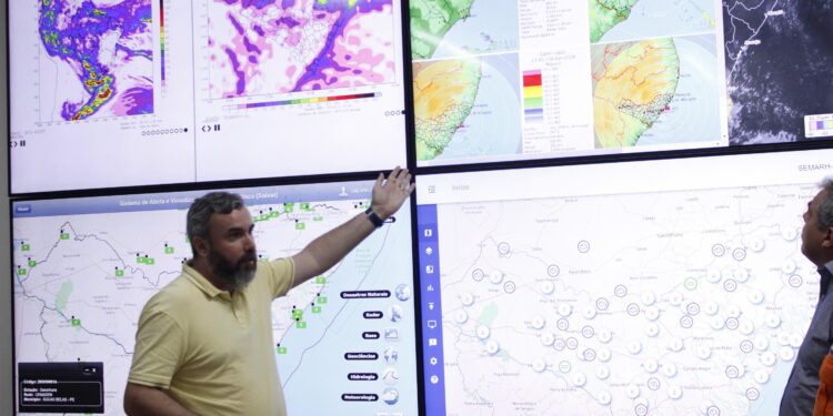 Alerta de chuva mantém Defesa Civil de Maceió em nível operacional de atenção