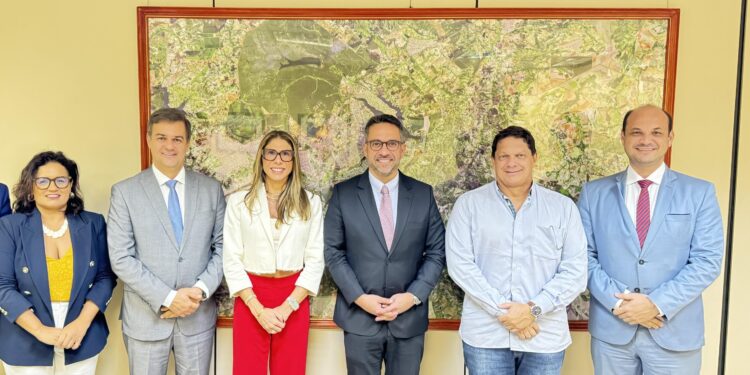 Alagoas firma acordo estratégico com empresa estatal do Governo Federal para impulsionar regularização fundiária