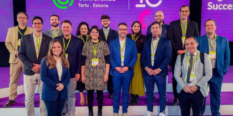 Paulo Dantas participa do maior evento de governança digital do mundo e destaca avanço de Alagoas na tecnologia