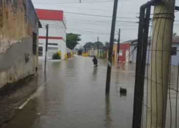 Defesa Civil alerta sobre possível transbordamento de rios em Alagoas