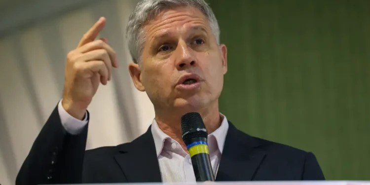 Secti capacita cerca de 700 estudantes da rede pública estadual nas diversas áreas da tecnologia