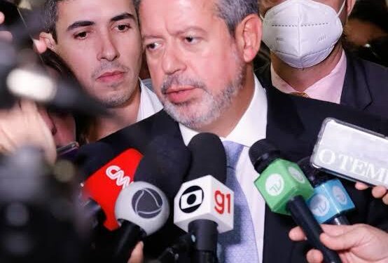 Planos de saúde: Arthur Lira vai ouvir entidades e órgãos de defesa do consumidor