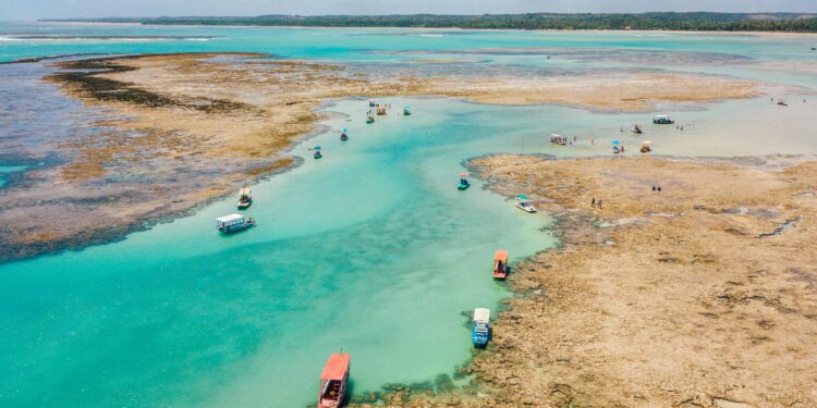Governo de Alagoas assina termo de fomento para impulsionar o turismo na Costa dos Corais