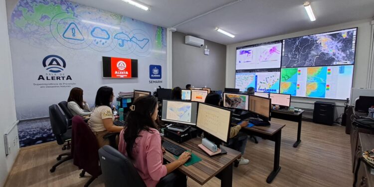 Semarh emite Alerta Meteorológico com previsão de chuva para todo o Estado