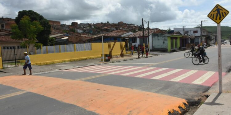 Governador assina ordem de serviço do programa Pró-Estrada em Jacuípe na segunda-feira (15)