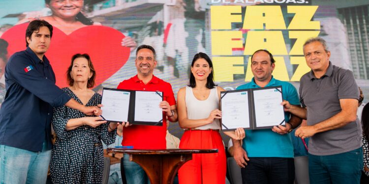 Governo de Alagoas investe R$ 26 milhões entre infraestrutura viária e agricultura em Igreja Nova