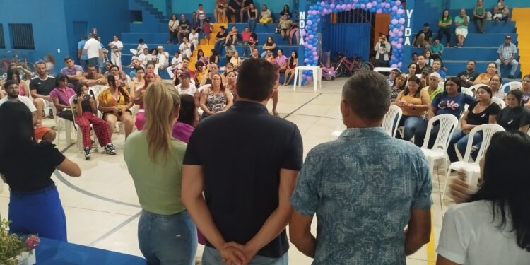 Rui Palmeira é recebido com festa em evento no Loteamento Acauã