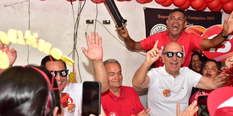 Tropa do 15 une juventude, apoiadores e candidatos que querem o melhor para Penedo