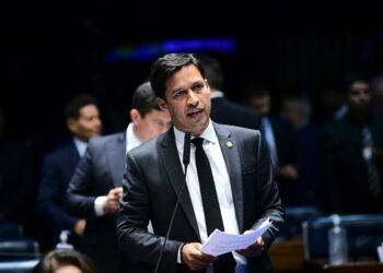 Podemos quer que Senado avalie medidas contra decisão de Moraes sobre Marcos do Val  Fonte: Agência Senado