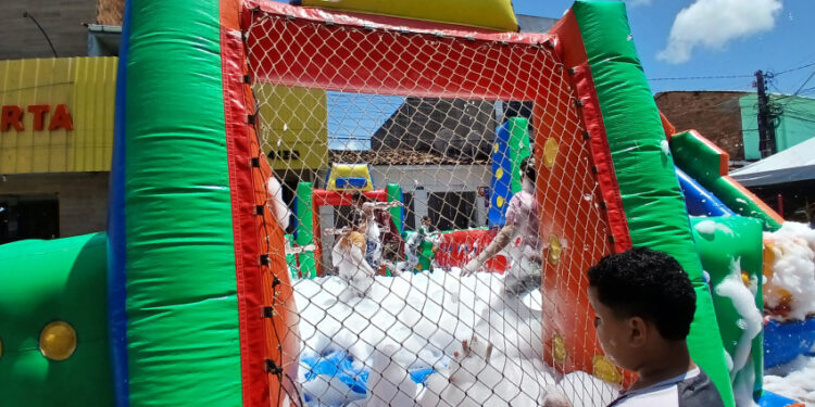 Brota na Grota comemora Dia das Crianças no Vergel do Lago