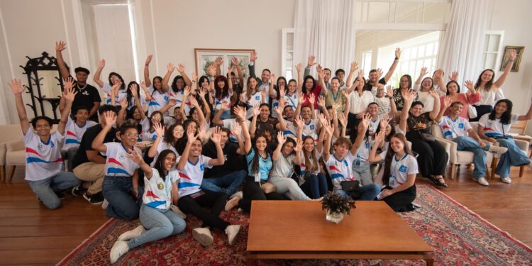 Hospital Geral do Estado promove comemoração alusiva ao Dia das Crianças