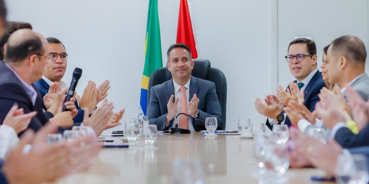 Governador Paulo Dantas sanciona Lei de Saúde Suplementar da Defensoria Pública