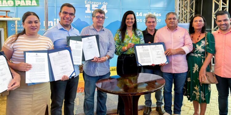 Governo de Alagoas lança programa de cisternas durante a 74ª Expoagro