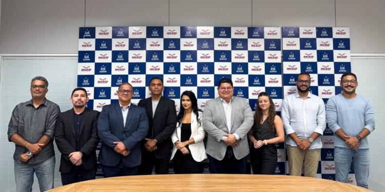 Segurança Pública do Amapá faz visita técnica à Amgesp para conhecer gestão de licitações para a SSP/AL