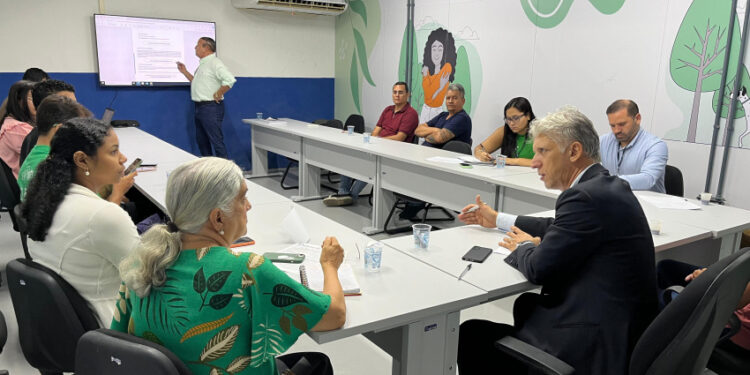 Prefeitura de Maceió antecipa salário de servidores para esta sexta-feira (25)