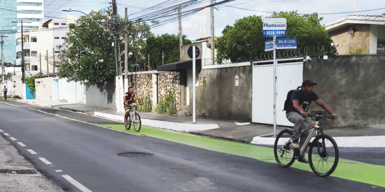 Defesa Civil de Maceió participa de simulado de evacuação com escolas do Pontal da Barra