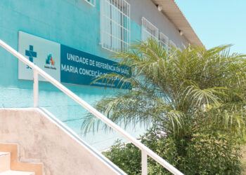 Ação em unidades de saúde alerta usuários sobre prevenção do câncer de pele