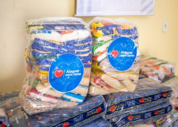 44ª doação do Alagoas Sem Fome beneficia Carmelo de Santa Teresinha