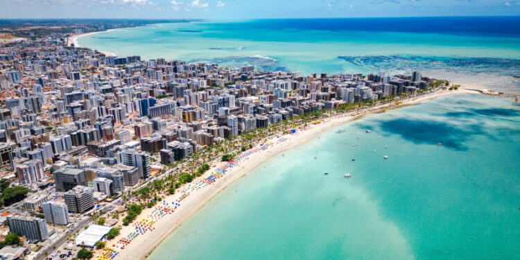 Maceió se consolida entre os destinos mais procurados do Verão, que inicia sábado (21)