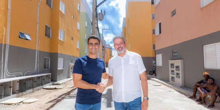 refeitura sorteia chaves do Parque da Lagoa: residencial e ações no entorno contaram com R$ 200 milhões garantidos por Arthur Lira