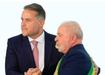 DESASTRE EM PONTE CAUSA MORTES