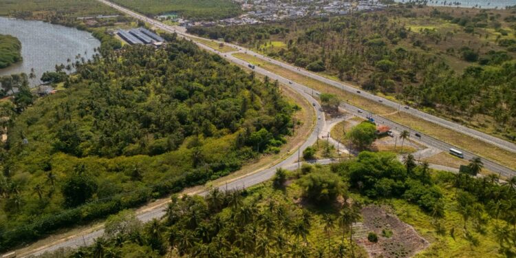 Governador inaugura pavimentação de ruas em Monteirópolis