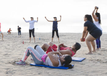 Prefeitura estende aulas do projeto Funcional Para Todos na orla de Pajuçara