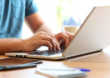 Projeto cria selo de segurança para proteger consumidores de fraudes on-line  Fonte: Agência Senado