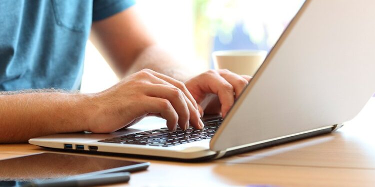 Projeto cria selo de segurança para proteger consumidores de fraudes on-line Fonte: Agência Senado