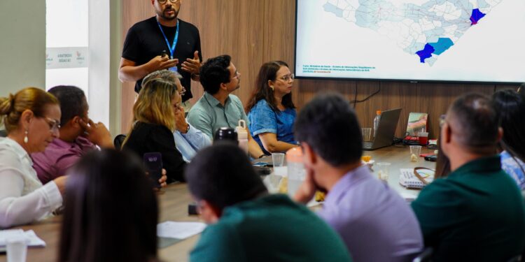 Sesau alinha plano para expandir cirurgias eletivas em Alagoas pelo Programa Mais Acesso a Especialista